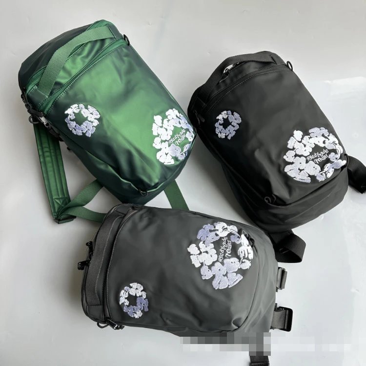 Mochi Mochi Bear Floral Embroidery Crossbody Bag | 7755317864